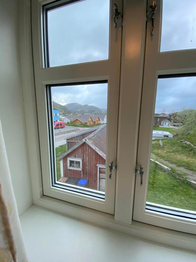 Nordlandshuset "Lottebakken", Ballstad In Lofoten エクステリア 写真