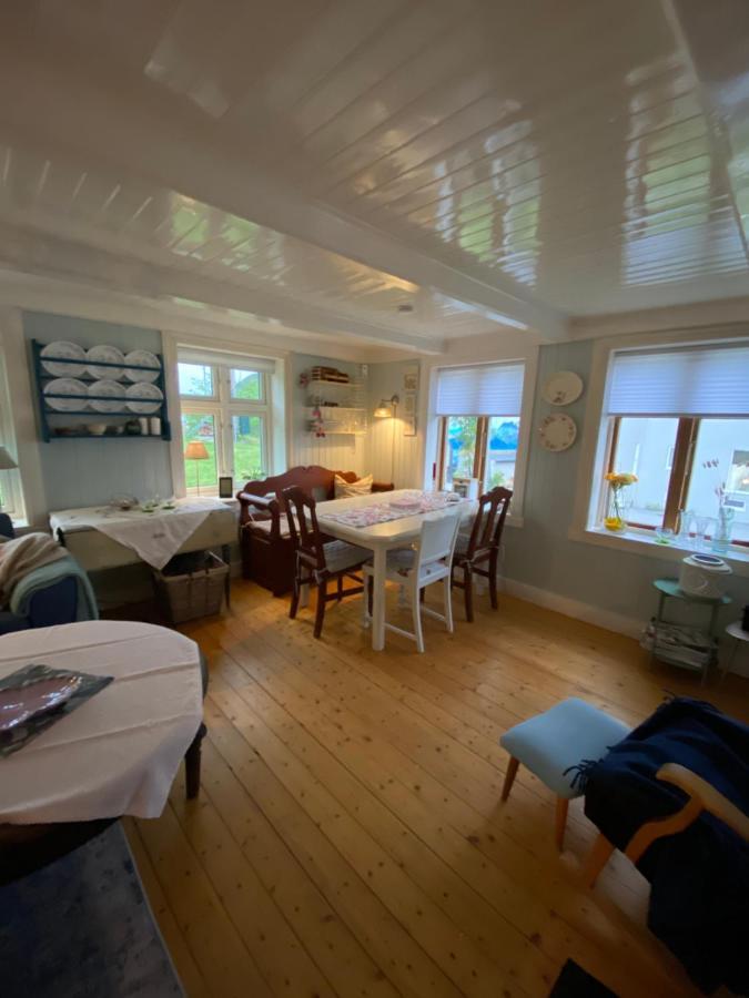 Nordlandshuset "Lottebakken", Ballstad In Lofoten エクステリア 写真