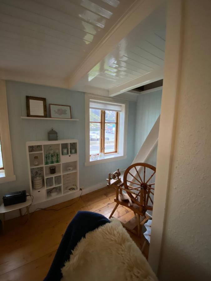 Nordlandshuset "Lottebakken", Ballstad In Lofoten エクステリア 写真