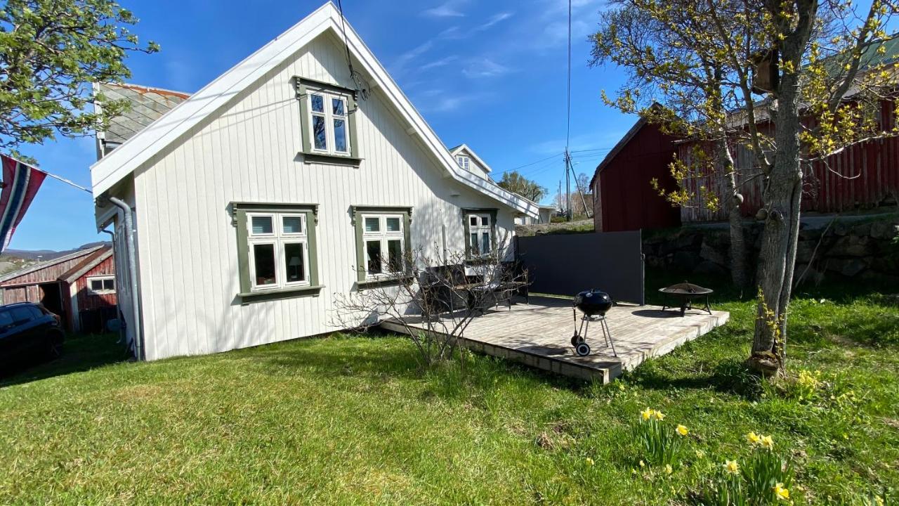 Nordlandshuset "Lottebakken", Ballstad In Lofoten エクステリア 写真