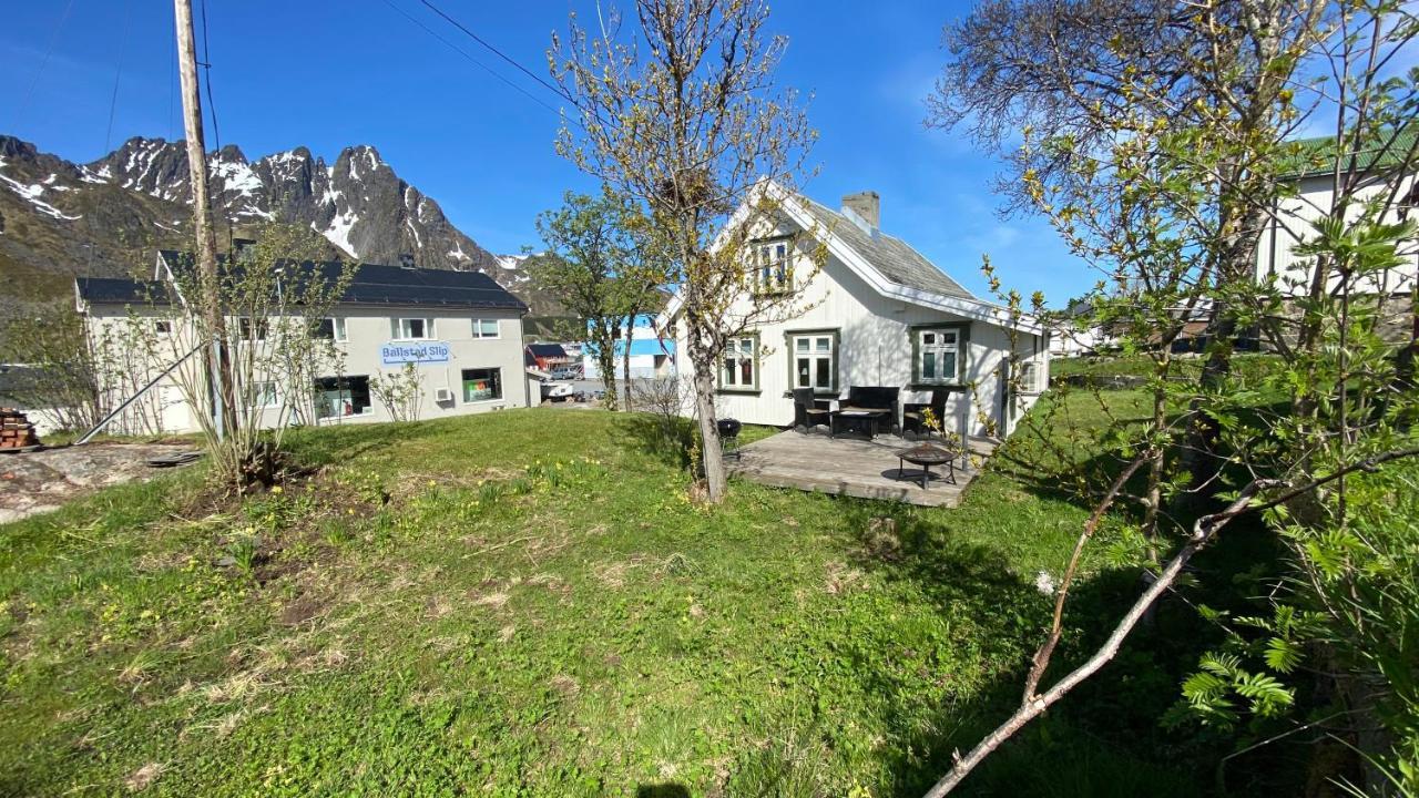 Nordlandshuset "Lottebakken", Ballstad In Lofoten エクステリア 写真