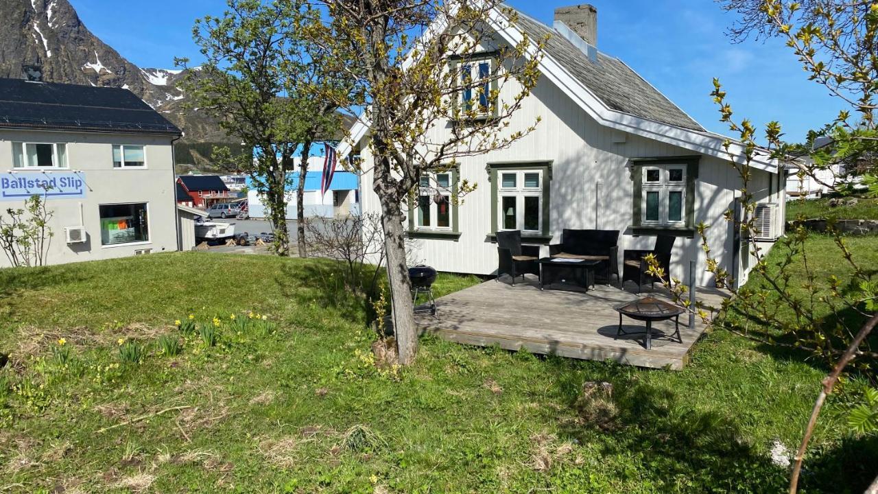 Nordlandshuset "Lottebakken", Ballstad In Lofoten エクステリア 写真